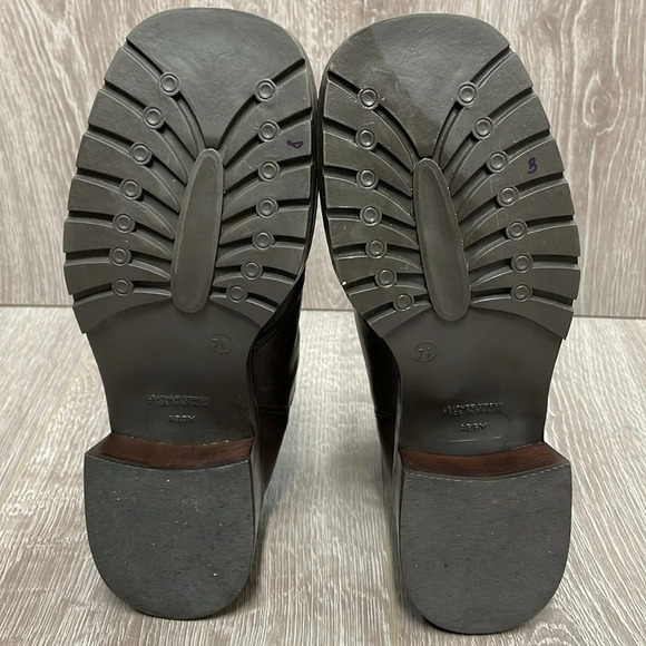 Women's Brown Ankle Boots - Picture 9 of 16